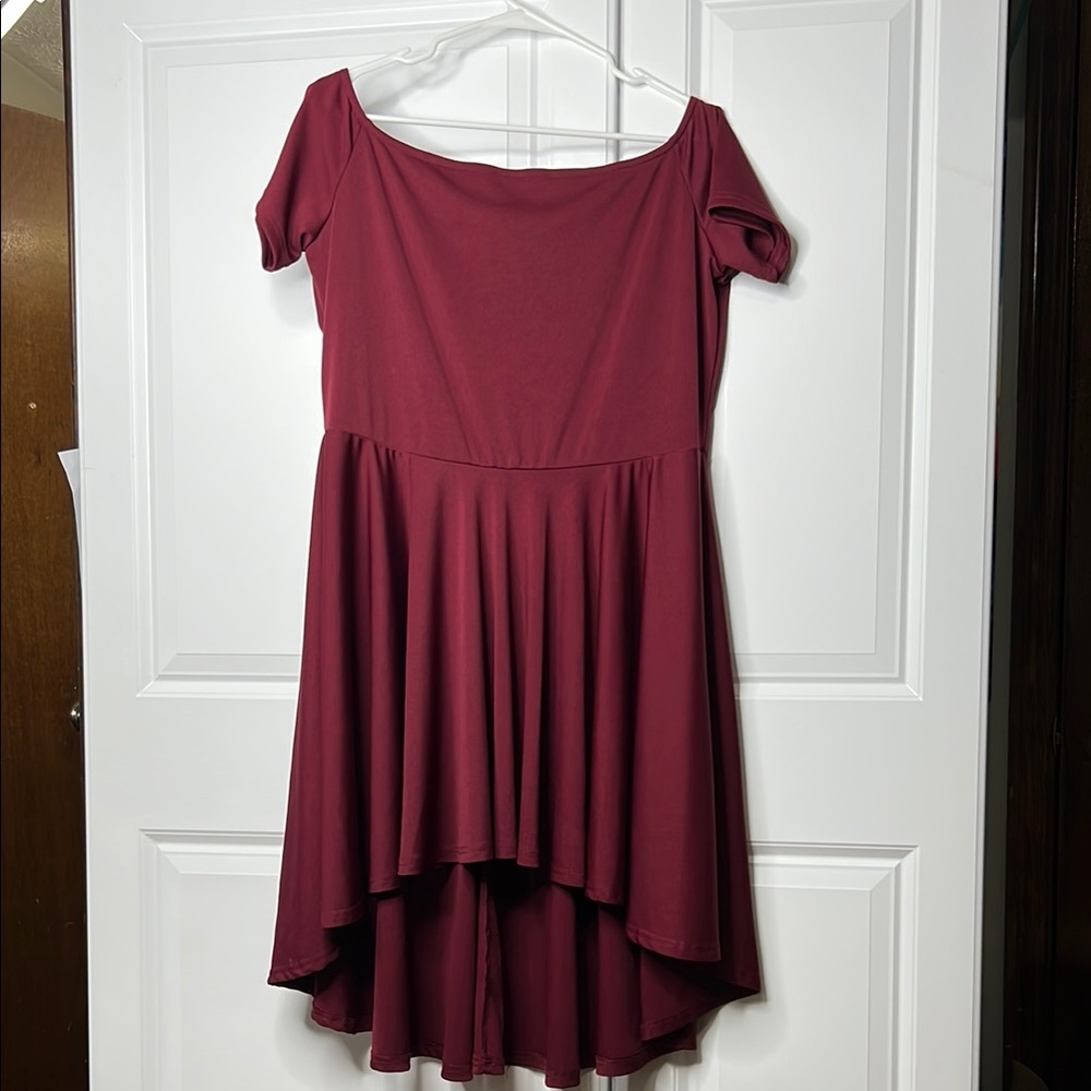 Elegant Burgundy Women's Dress